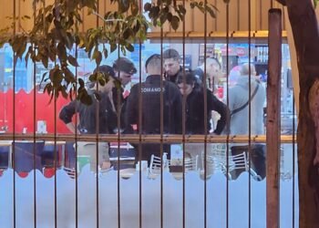 Raid delictivo de «mecheras» rosarinas en pleno microcentro: 4 detenidas