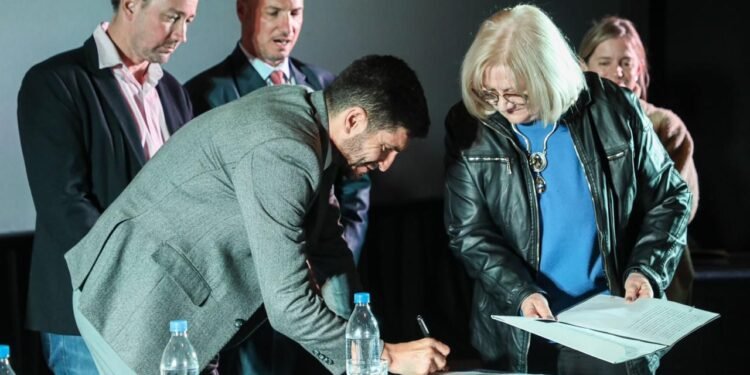 Provincia invertirá más de $ 466 millones en pavimentación y urbanización en el departamento San Martín