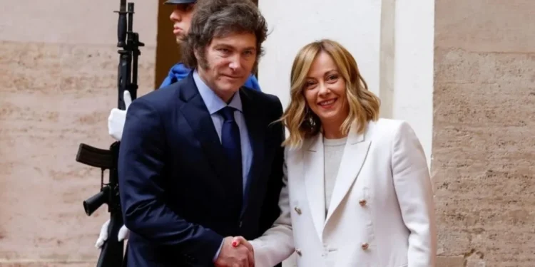 En Italia La Cumbre del G7, otro escenario para que Javier Milei ratifique sus intenciones con la inteligencia artificial