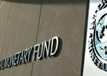 Estiman que la economía argentina caerá 3,5 % y la inflación llegará este año al 140%