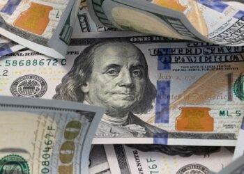 A cuánto opera el dólar este martes 4 de junio: la información, minuto a minuto