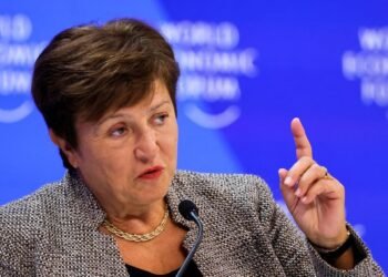 Sin comprometer el superávit financiero Señales de más gasto y deuda flotante en una carta de intención ante el FMI