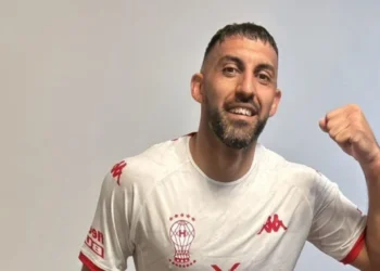 Bronca sabalera en redes sociales El nuevo «Flaco» le dijo chau al otro «Wanchope»: ¡está listo para Huracán!
