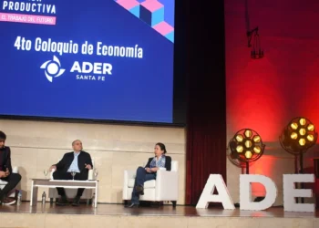 «Los pifiadores» pasearon argumentos de las contradicciones de Javier Milei