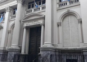 Las preguntas de la economía ¿Se detienen la baja de la inflación y la suba de reservas en el BCRA?