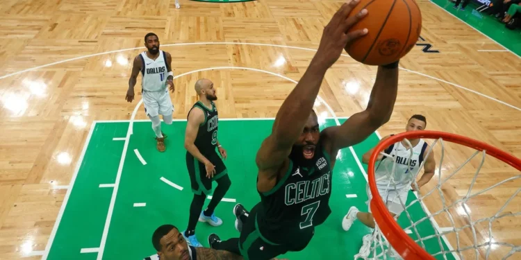 Básquet Boston Celtics se quedó con el segundo juego de las finales de la NBA