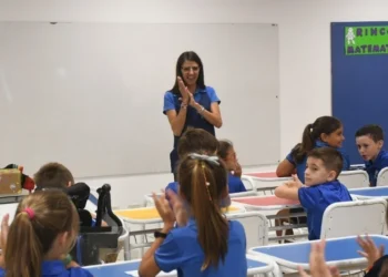 Actividades extracurriculares Excepciones para no perder el incentivo a la asistencia docente en Santa Fe