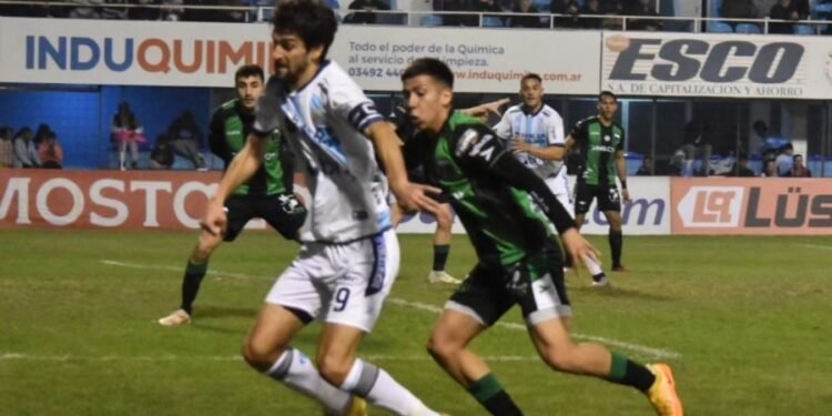 Cuando las papas queman y el horno no está para bollos, solo queda el corazón