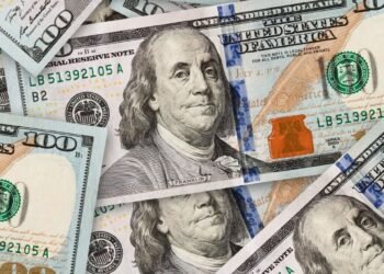 A cuánto opera el dólar este martes 30 de julio: la información, minuto a minuto