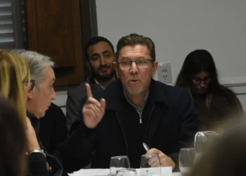 El gobierno define medidas para salvar la Caja de Jubilaciones y darle sustentabilidad