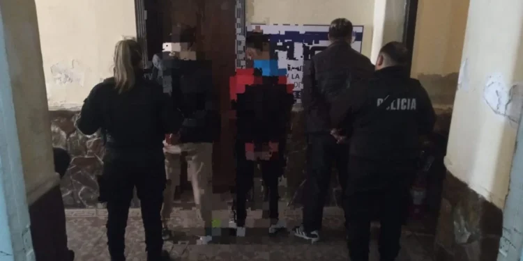 Violencia Dos detenidos y un arma secuestrada tras una pelea en una escuela de Santa Fe