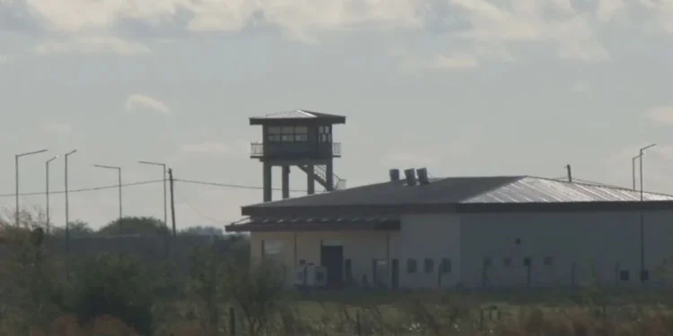 Llega Patricia Bullrich Cárcel federal: casi diez años en obra, y seis meses de vaivenes con Nación