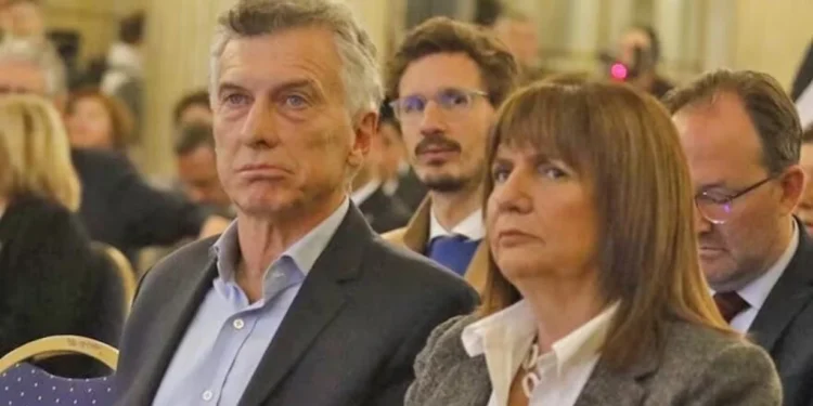 Bullrich: «La línea divisoria es ser opositor o ser oficialista»