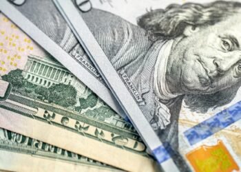 A cuánto opera el dólar este lunes 1 de julio: la información, minuto a minuto