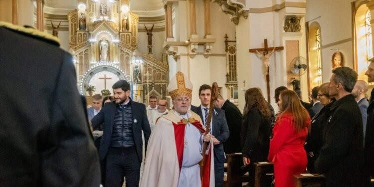Te Deum del 9 de Julio: Monseñor Torres invitó a gobernar como timoneles en tiempos de tormenta