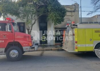 Incendio en Bo. Mosconi: perdieron todo y solicitan ayuda