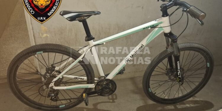 La Policía secuestró dos bicicletas en el acceso norte de Rafaela