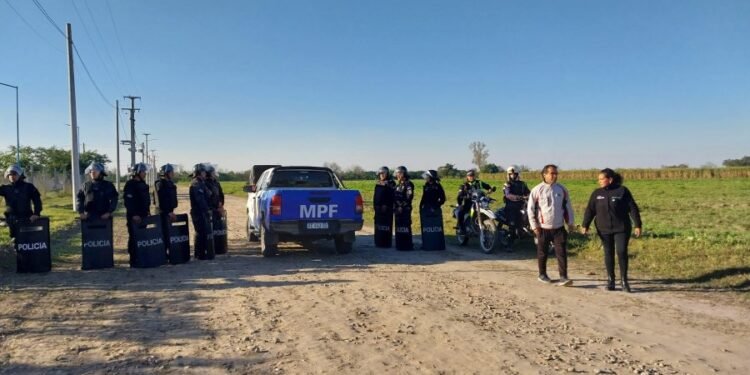 Dolor y conmoción: un niño de 9 años jugaba con sus amigos, fue atacado por una jauría y murió