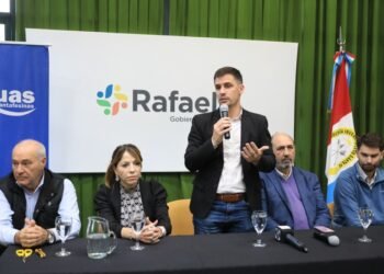 Tres oferentes  para el bacheo de calzadas en barrio Brigadier López