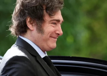 «El perfecto dinosaurio idiota»: Milei cuestionó a Bolivia, Lula y a sus detractores