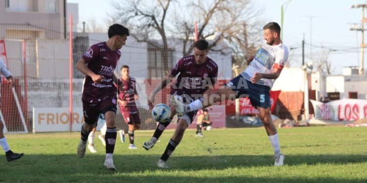 Federal A: el «9» empató en su casa y sumó su primer punto en la nueva fase