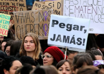 Golpe al plan «Acompañar»: el Gobierno redujo a la mitad la ayuda a víctimas de violencia de género