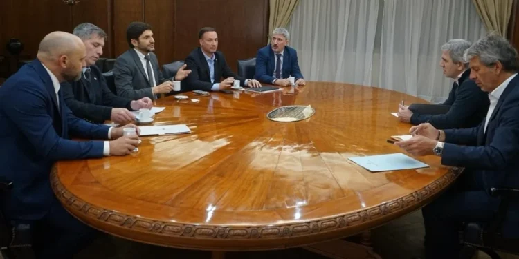 Encuentro en el Ministerio de Economía Pullaro dejó ante Caputo los temas que Santa Fe necesita que resuelva la Nación