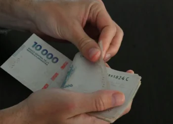 Anses Confirman aumentos en jubilaciones, AUH y un bono para haberes mínimo