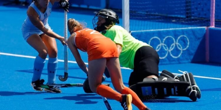 Juegos Olímpicos de París: Las Leonas no pudieron con Países Bajos e irán por la medalla de bronce