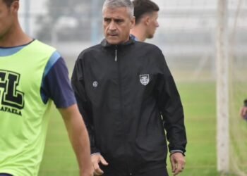 No va más: Fabián Nardozza dejó de ser el entrenador de Atlético