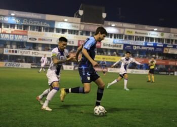 Atlético cayó ante Almagro en el Monumental