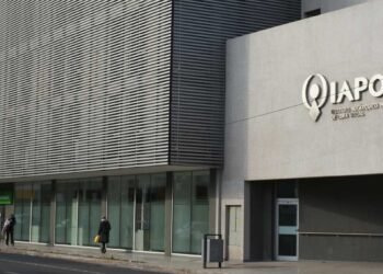 Cambios en la obra social de la provincia Consulta y bono digital en el IAPOS, y medidas contra médicos que cobran plus