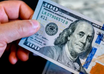 A cuánto se vende el dólar este lunes 12 de agosto, la información minuto a minuto