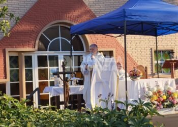 En San Cayetano, monseñor Torres llamó a no naturalizar «el robo, la mentira y la injusticia»