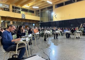El Concejo sesionó a sala llena en la EEMPA N° 1007 ‘Libertad’ y declaró de interés su 50° aniversario