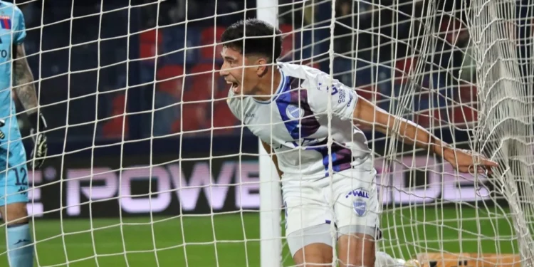 Godoy Cruz derrotó a Tigre, que se hundió en la tabla anual