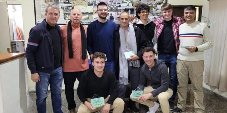 Nuevos instructores y pilotos en el Club de Planeadores Rafaela