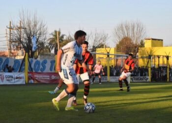Ni uno ni el otro: Ferro y Atlético eliminados de la Copa Santa Fe
