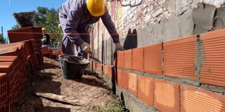 El costo de la construcción en Santa Fe aumentó casi 5% en agosto