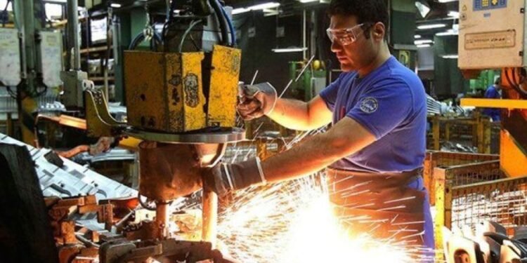 Ranking de paritarias: cuáles son los salarios que lograron ganarle a la inflación durante la gestión Milei