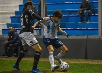 Primera Nacional: Atlético perdió y se complica a 8 fechas del final del torneo