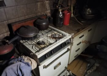 Grave hecho en el Norte de la ciudad: golpearon a un anciano y le prendieron fuego su casa