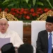 Viaje del papa por Asia y Oceanía En su primer discurso en Indonesia, Francisco pidió «contrastar el extremismo y la intolerancia»