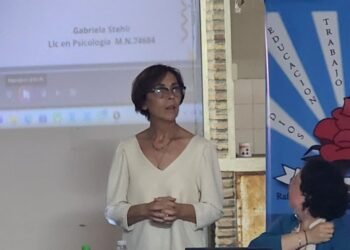 Importante charla sobre prevención del suicidio en Bo. Villa Rosas