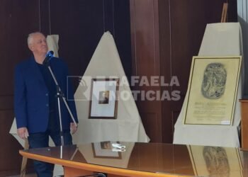 Julián Ratti presentó “La Argentina de los Barcos” en el Concejo Municipal