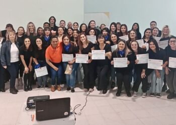 Entregaron diplomas a participantes del Taller de Lengua de Señas
