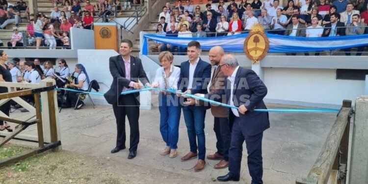 Acto inaugural de la Expo Rural: duras críticas a la clase política, rumbo correcto del gobierno nacional y pedido de acciones concretas