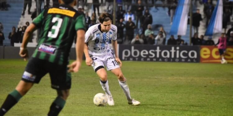 Atlético recibe al Deportivo Madryn con la apremiante necesidad de un triunfo