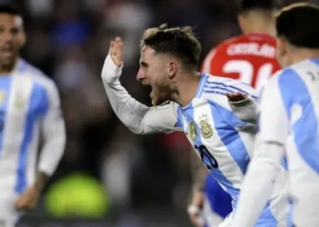 Eliminatorias Sudamericanas: Argentina goleó a Chile y se mantiene en la cima de la tabla