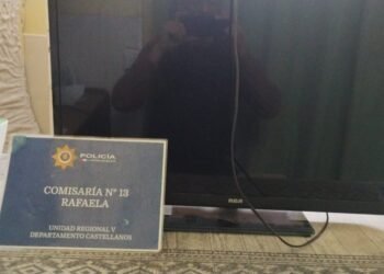 Quiso robar una moto, terminó en la comisaría